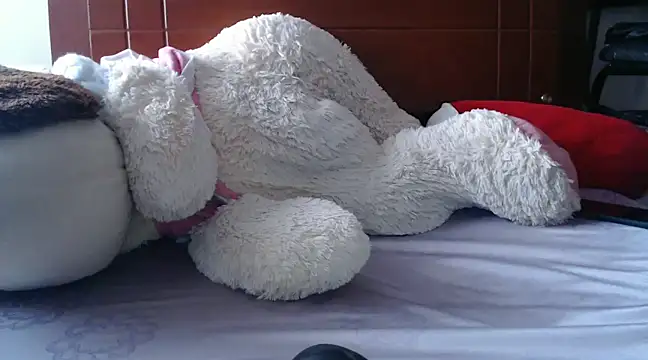 Emmanuel21  online show from 02/19/25, 11:04