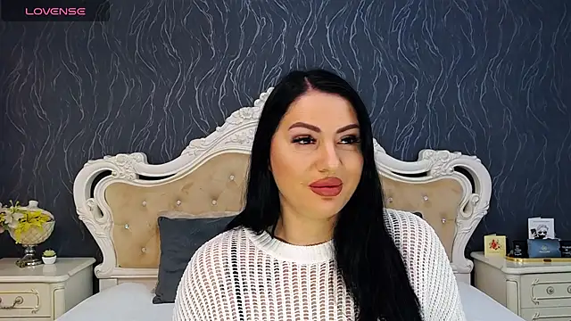 Snapshot of Lauren_Saint chatting on 01/30/25, 08:32 Lauren Saint online show from 01/30/25, 08:32