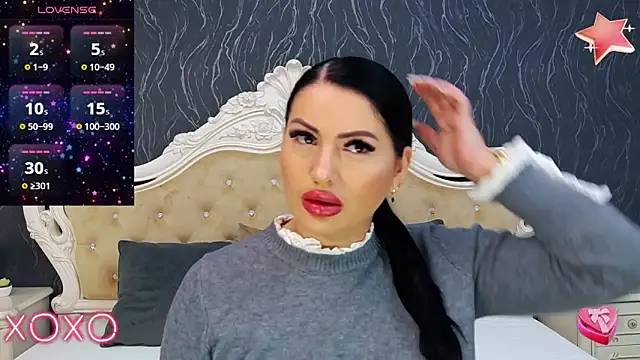 Snapshot of Lauren_Saint chatting on 02/06/25, 08:50 Lauren Saint online show from 02/06/25, 08:50