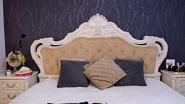 Lauren Saint online show from 02/10/26, 05:06