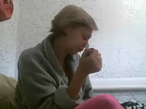 Snapshot of Julie_Silver chatting on 10/11/25, 05:17 Julie Silver online show from 10/11/25, 05:17