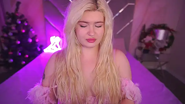 CocoSecretss online show from 01/04/25, 08:17