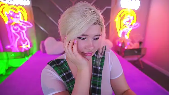 CocoSecretss online show from 10/21/25, 06:47