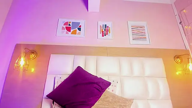 Dollar-girl online show from 02/17/25, 04:42