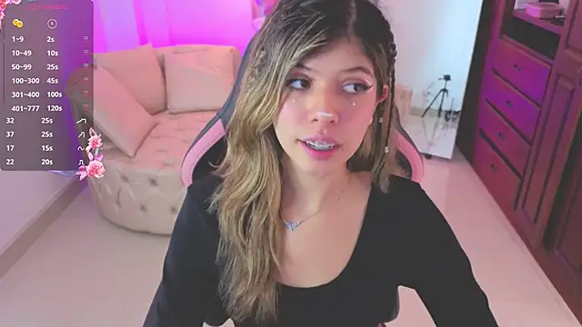 Snapshot of NATAASHA___ chatting on 10/01/25, 03:01 NATAASHA online show from 10/01/25, 03:01