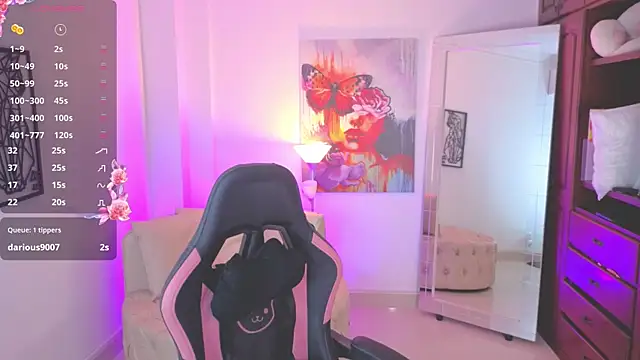 Snapshot of NATAASHA___ chatting on 11/07/25, 07:03 NATAASHA online show from 11/07/25, 07:03