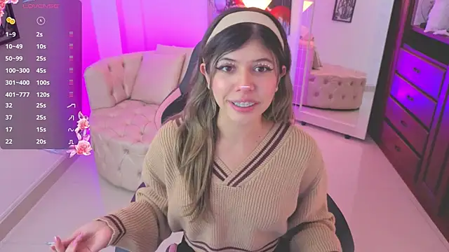 Snapshot of NATAASHA___ chatting on 11/10/25, 03:27 NATAASHA online show from 11/10/25, 03:27