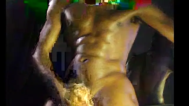 Snapshot of MrBigDiQ1 chatting on 07/11/26, 05:37 MrBigDiQ1 online show from 07/11/26, 05:37