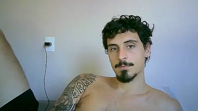 milkoffe online show from 12/05/24, 04:44