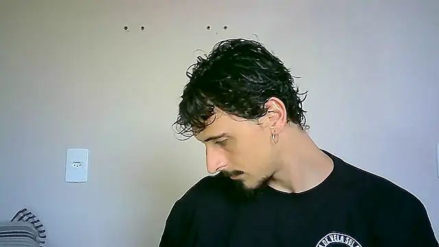 milkoffe online show from 12/13/24, 07:43