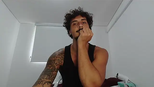 milkoffe online show from 02/27/26, 03:12