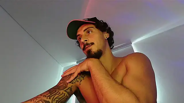 milkoffe online show from 04/07/26, 06:41