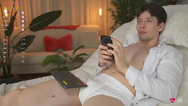 tommyjoyer online show from 03/21/25, 03:13