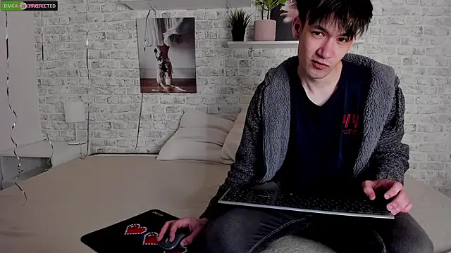 CalvinOwens online show from 03/09/25, 03:43