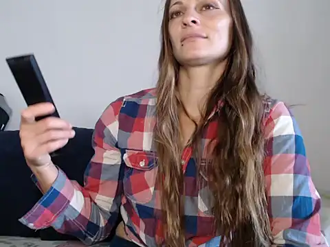 naikah714 online show from 10/05/25, 01:31