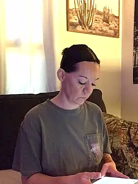 SidneyRaee online show from 10/02/25, 05:31