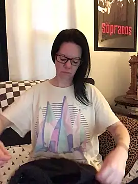 SidneyRaee online show from 07/01/26, 12:40