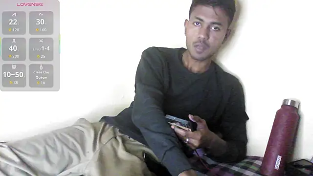 Snapshot of just_fucks chatting on 01/06/26, 09:07 just fucks online show from 01/06/26, 09:07