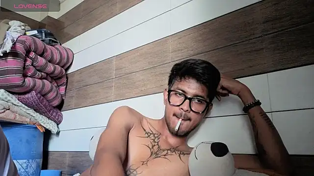just fucks online show from 05/19/26, 10:10