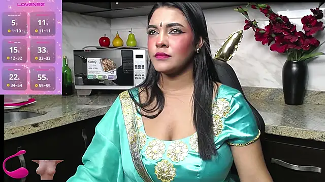 Snapshot of lakshmiraniii chatting on 02/26/25, 06:11 lakshmiraniii online show from 02/26/25, 06:11