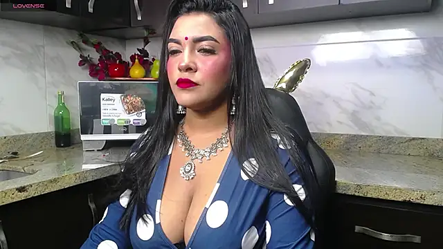 Snapshot of lakshmiraniii chatting on 03/11/25, 10:29 lakshmiraniii online show from 03/11/25, 10:29