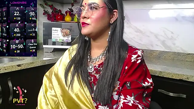 Snapshot of lakshmiraniii chatting on 03/11/25, 04:40 lakshmiraniii online show from 03/11/25, 04:40