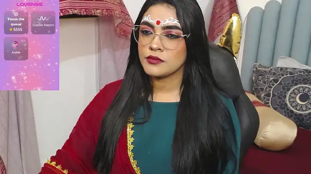 Snapshot of lakshmiraniii chatting on 10/01/25, 06:36 lakshmiraniii online show from 10/01/25, 06:36