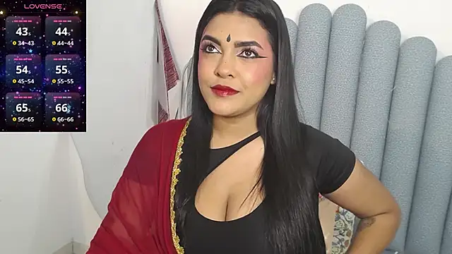 Snapshot of lakshmiraniii chatting on 11/10/25, 11:53 lakshmiraniii online show from 11/10/25, 11:53