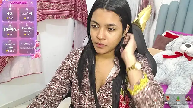 Snapshot of lakshmiraniii chatting on 12/15/25, 11:36 lakshmiraniii online show from 12/15/25, 11:36