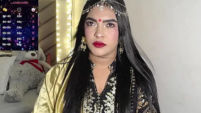 lakshmiraniii online show from 07/17/26, 12:12