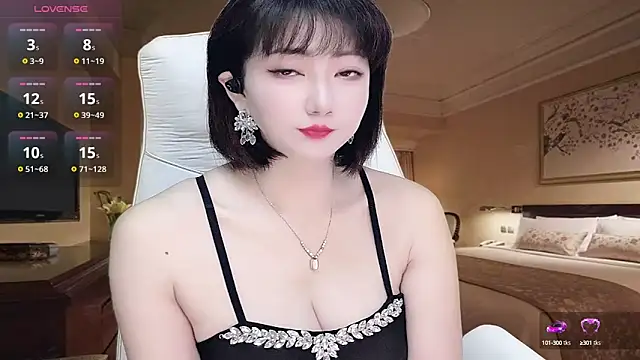 Mist lili online show from 09/26/25, 12:47