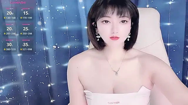 Mist lili online show from 10/18/25, 10:05