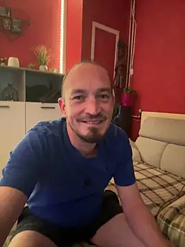 Snapshot of Denislamalice34 chatting on 12/16/25, 09:20 Denislamalice34 online show from 12/16/25, 09:20