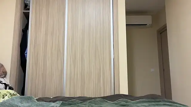 Snapshot of naughtyhollyxxxx chatting on 10/23/25, 03:11 naughtyhollyxxxx online show from 10/23/25, 03:11