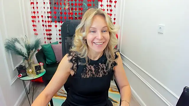 Sinty Devis online show from 02/10/26, 04:38