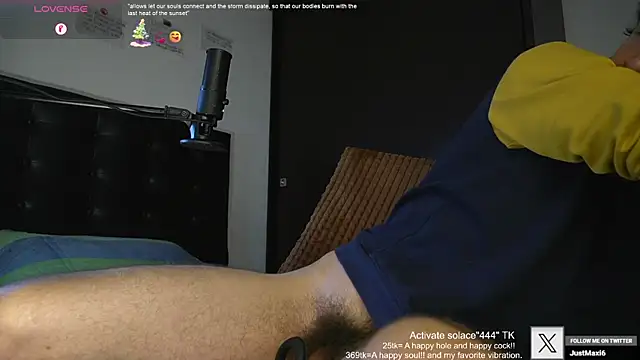 Snapshot of just_maxii chatting on 01/25/25, 10:18 just maxii online show from 01/25/25, 10:18