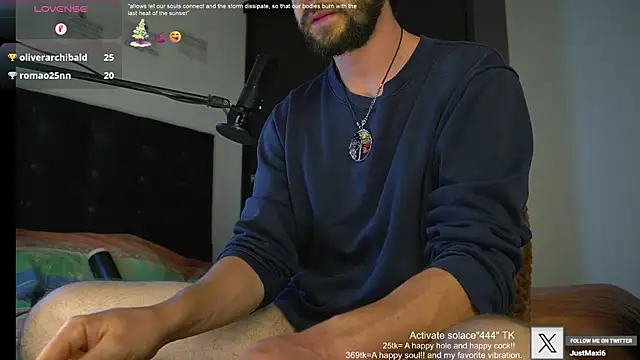 Snapshot of just_maxii chatting on 02/07/25, 01:36 just maxii online show from 02/07/25, 01:36