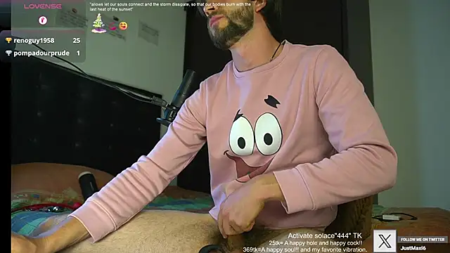 Snapshot of just_maxii chatting on 02/09/25, 01:44 just maxii online show from 02/09/25, 01:44