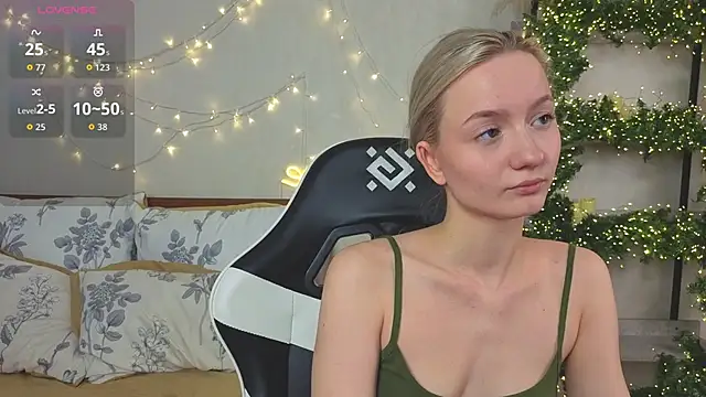 IdaValenti online show from 04/12/26, 11:10