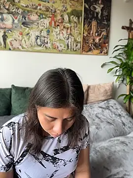 Nina-Eros1 online show from 04/11/26, 05:50