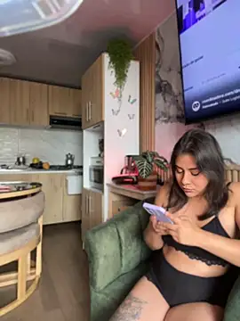 Nina-Eros1 online show from 04/15/26, 09:37