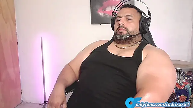 Snapshot of rodrix54 chatting on 12/04/24, 02:20 rodrix54 online show from 12/04/24, 02:20