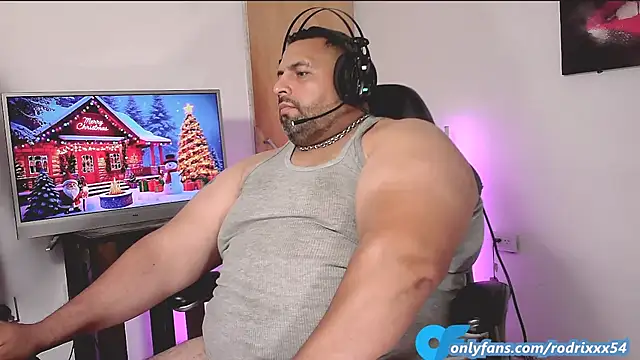 Snapshot of rodrix54 chatting on 12/16/24, 11:50 rodrix54 online show from 12/16/24, 11:50