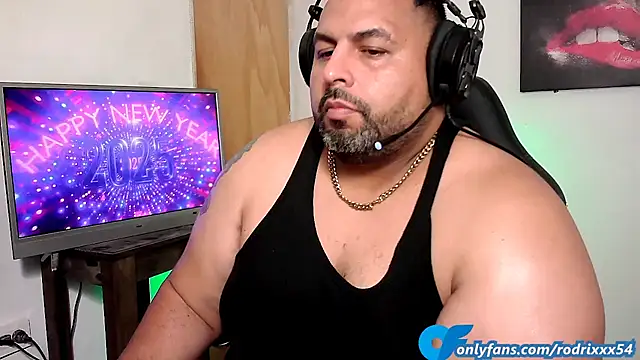 Snapshot of rodrix54 chatting on 01/01/25, 11:07 rodrix54 online show from 01/01/25, 11:07