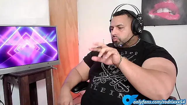 Snapshot of rodrix54 chatting on 01/26/25, 11:18 rodrix54 online show from 01/26/25, 11:18