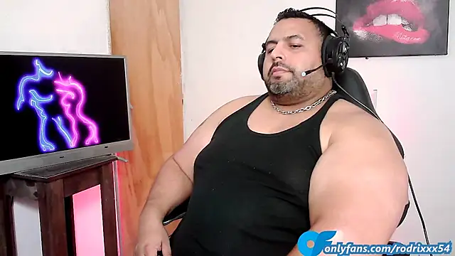 Snapshot of rodrix54 chatting on 02/10/25, 12:19 rodrix54 online show from 02/10/25, 12:19