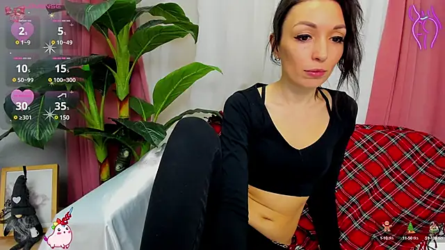 jessica tiny online show from 12/09/24, 12:45