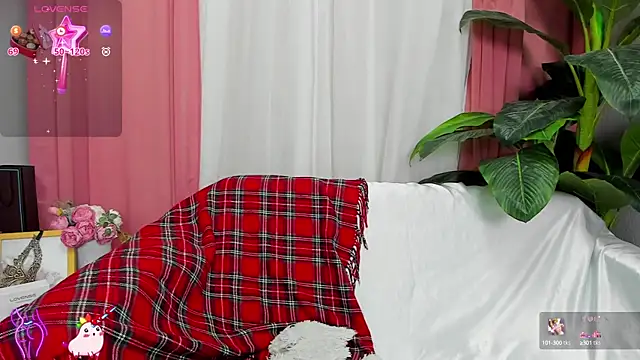 jessica tiny online show from 03/04/25, 01:01