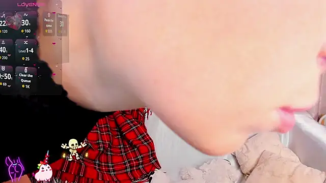 jessica tiny online show from 12/03/25, 01:24