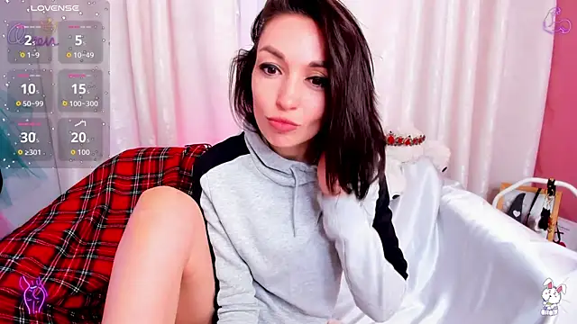 Snapshot of jessica_tiny chatting on 06/05/26, 07:03 jessica tiny online show from 06/05/26, 07:03